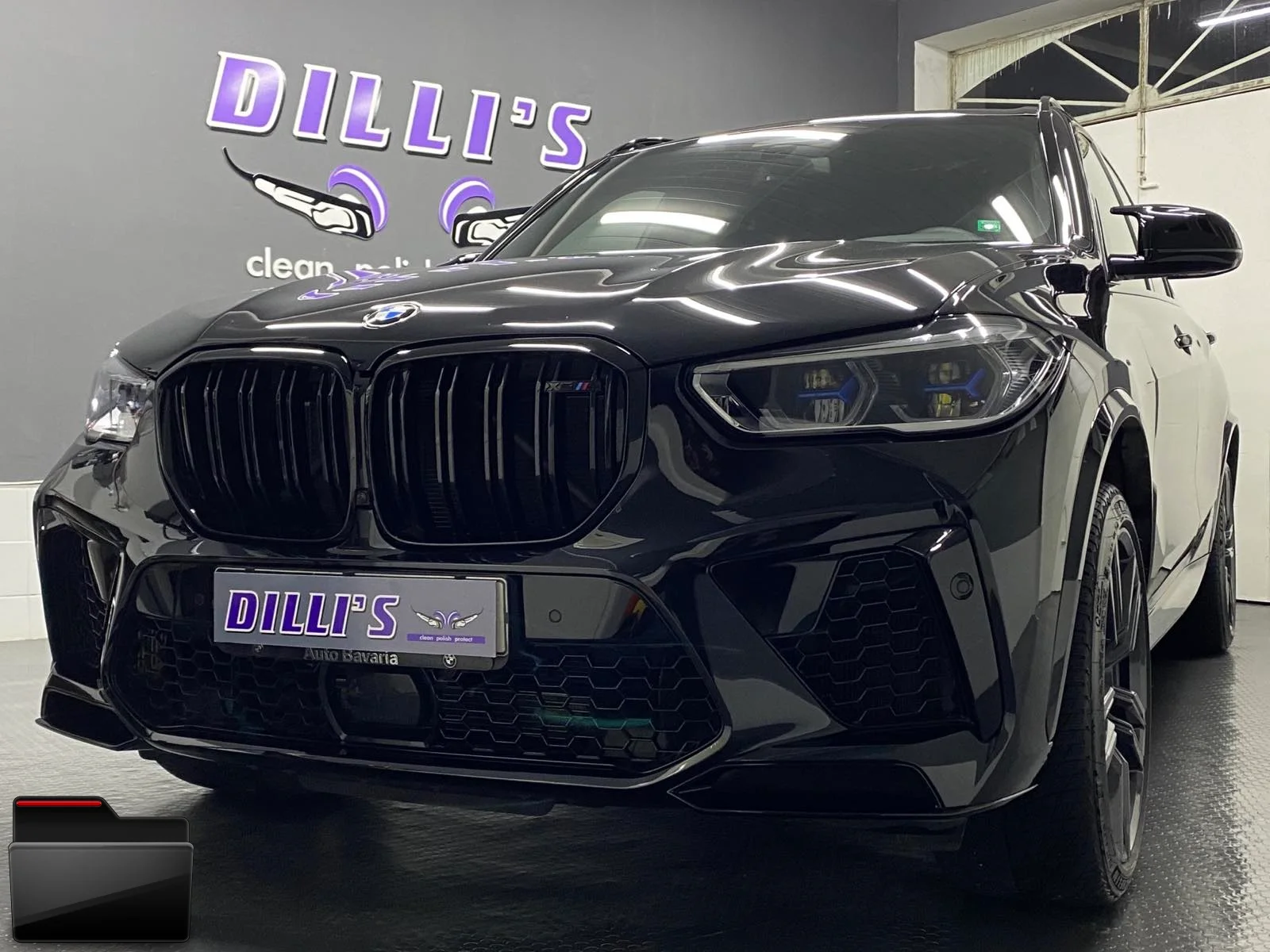 BMW X5 M Competition в студиото